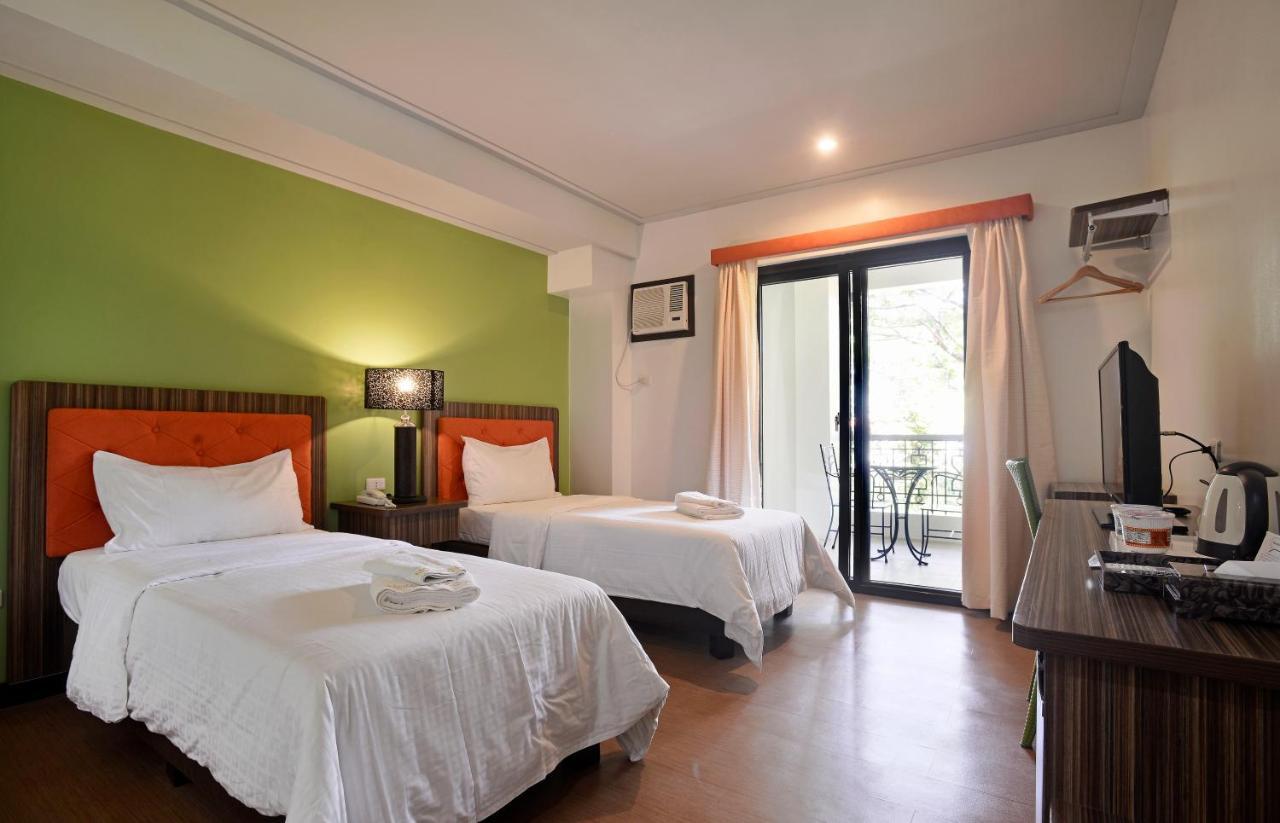 Momarco Forest Cove Tanay Exterior foto