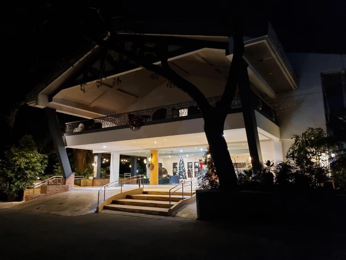 Momarco Forest Cove Tanay Exterior foto